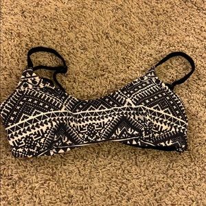 black and white patterned swim suit